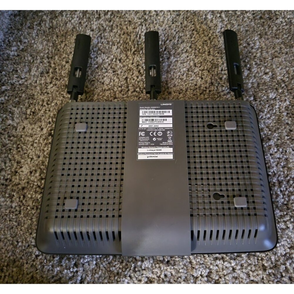 Linksys EA6900 Dual-Band Wireless Router Used Untested - Picture 3 of 4